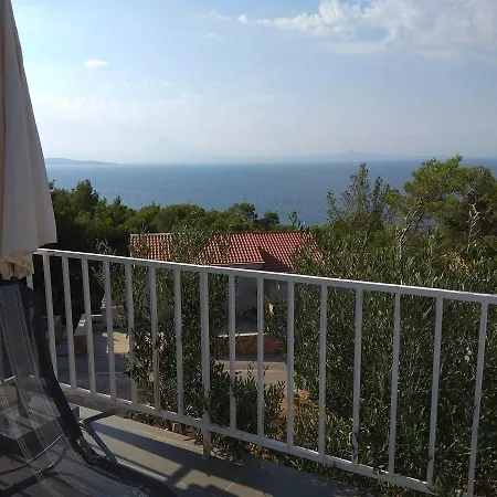 Tigrich Apartmán Sveta Nedelja (Hvar)
