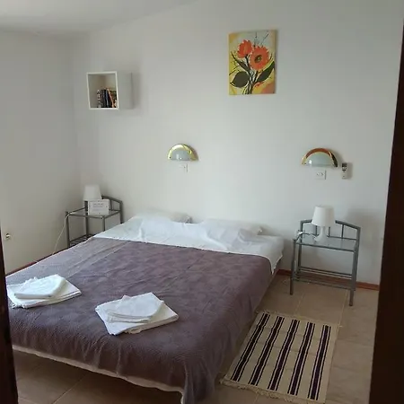 Tigrich Apartment *